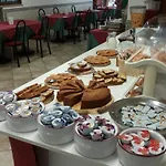 伊塔拉别墅酒店